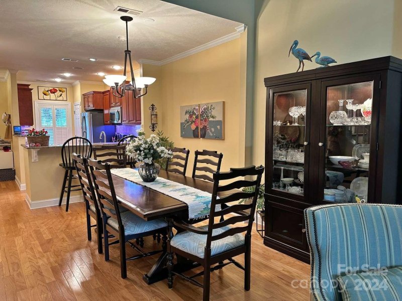 Property image 5 at 2016 Talbot Lane, Hickory, NC 28602