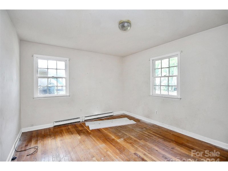 Property image 4 at 1016 Pondella Drive, Charlotte, NC 28213