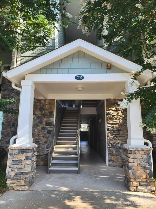 Property image 2 at 700 Vista Lake Drive, Candler, NC 28715