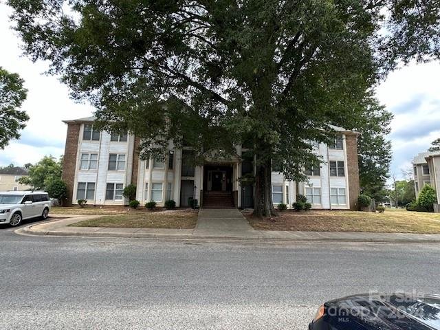 Property image 2 at 6256 Rosecroft Drive, Charlotte, NC 28215
