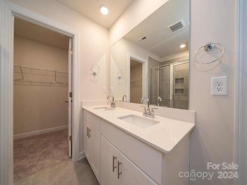 Property image 4 at 1108 Harland Street, Charlotte, NC 28216