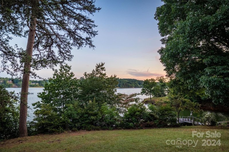 Property image 4 at 724 Wood Hollow Road, Taylorsville, NC 28681