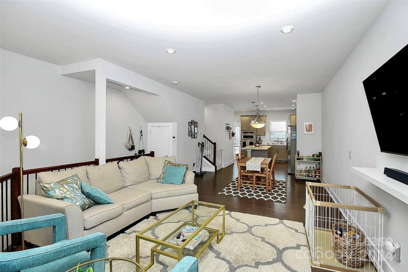 Property image 4 at 12014 Brooklyn Avenue, Charlotte, NC 28204