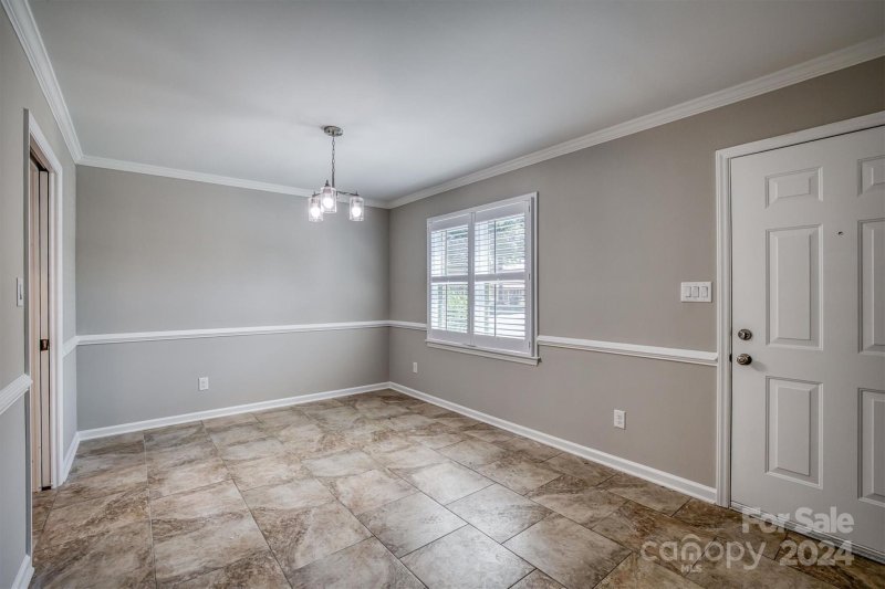 Property image 4 at 1330 5th Street, Hickory, NC 28601