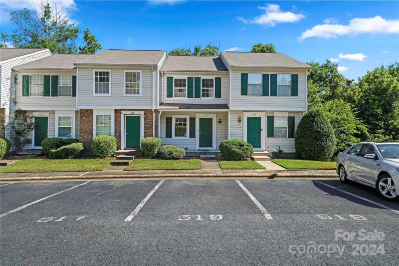Property image 2 at 519 Lex Drive, Charlotte, NC 28262