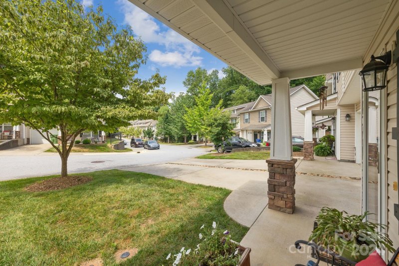 Property image 4 at 113 Thea Lane, Fletcher, NC 28732