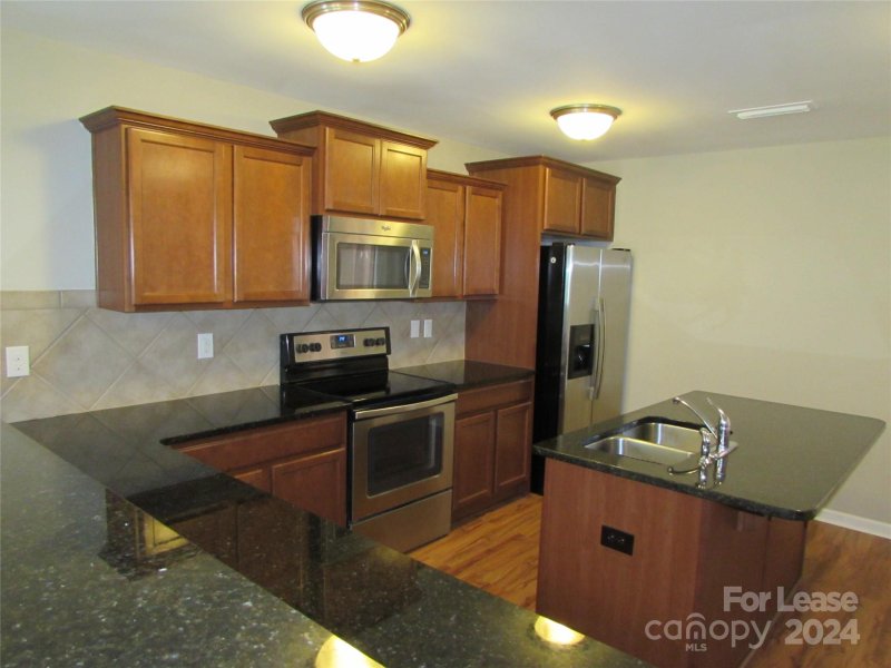 Property image 4 at 9732 Hanberry Boulevard, Charlotte, NC 28213