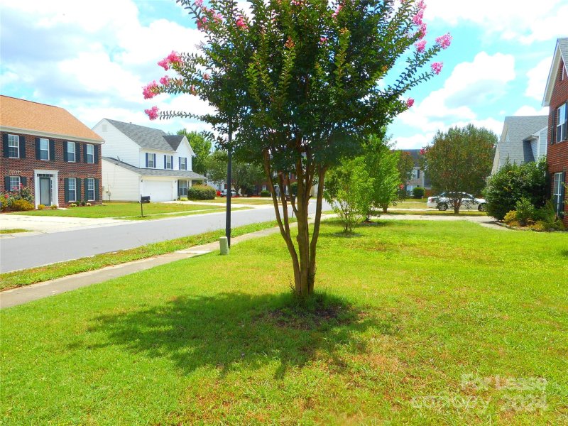 Property image 4 at 10956 Harmony Glen Court, Charlotte, NC 28273