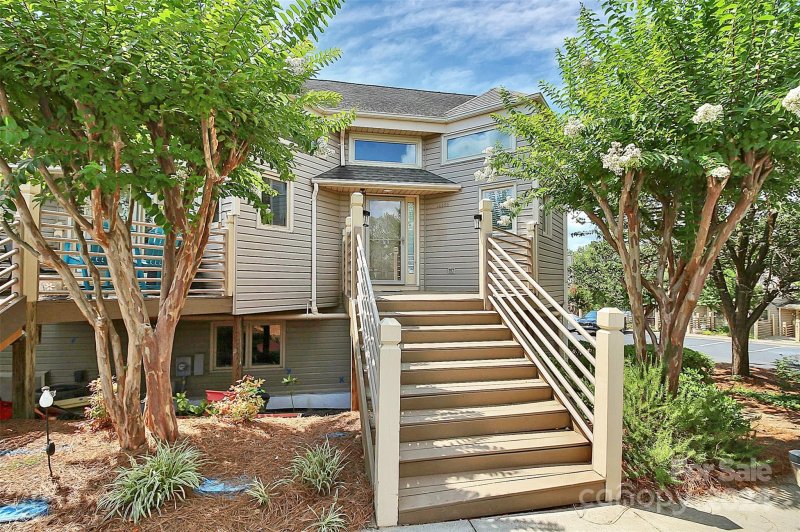 Property image 3 at 14520 Waterside Drive, Charlotte, NC 28278