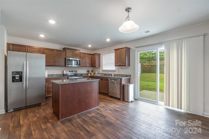 Property image 2 at 1700 Gaston Mountain Drive, Dallas, NC 28034