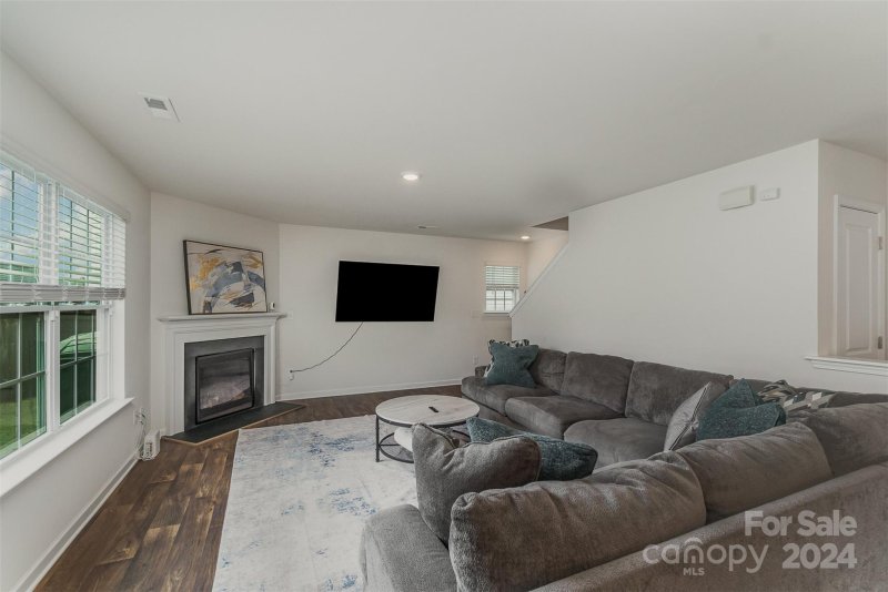 Property image 4 at 1700 Gaston Mountain Drive, Dallas, NC 28034