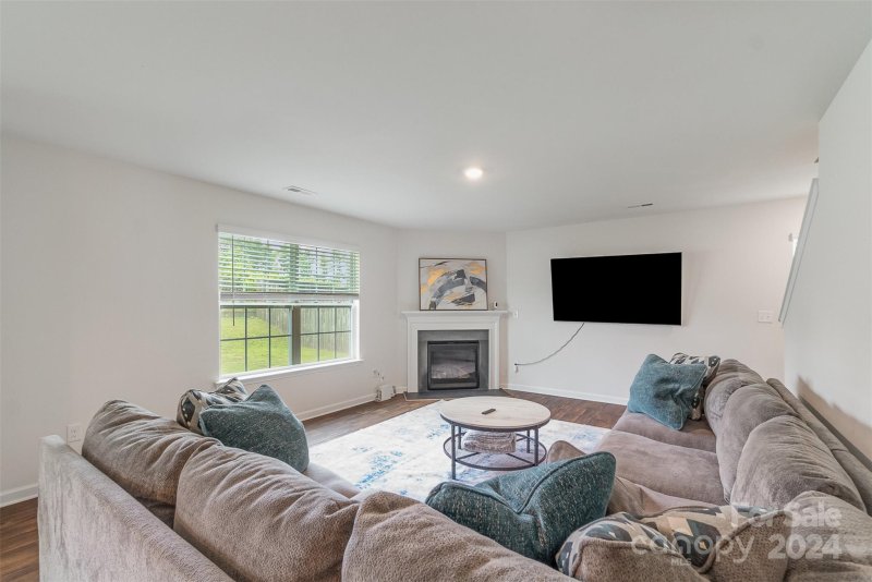 Property image 5 at 1700 Gaston Mountain Drive, Dallas, NC 28034