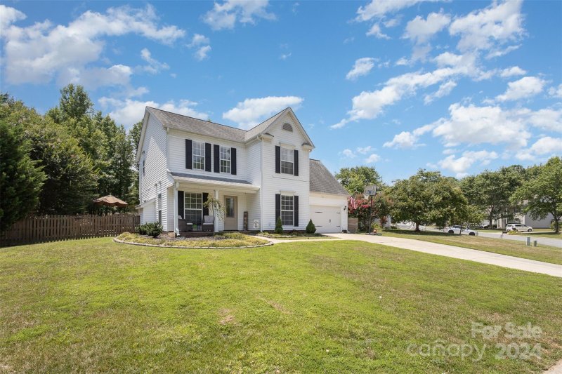 Property image 3 at 2315 Coatsdale Lane, Matthews, NC 28104