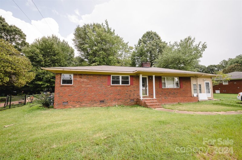 Property image 3 at 9417 E Wt Harris Boulevard, Charlotte, NC 28227
