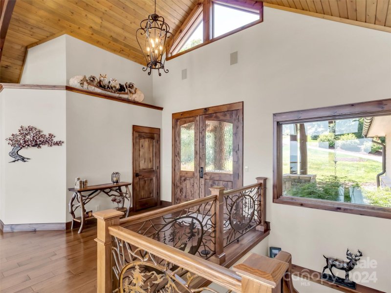 Property image 4 at 221 Olympia Lane, Waynesville, NC 28786