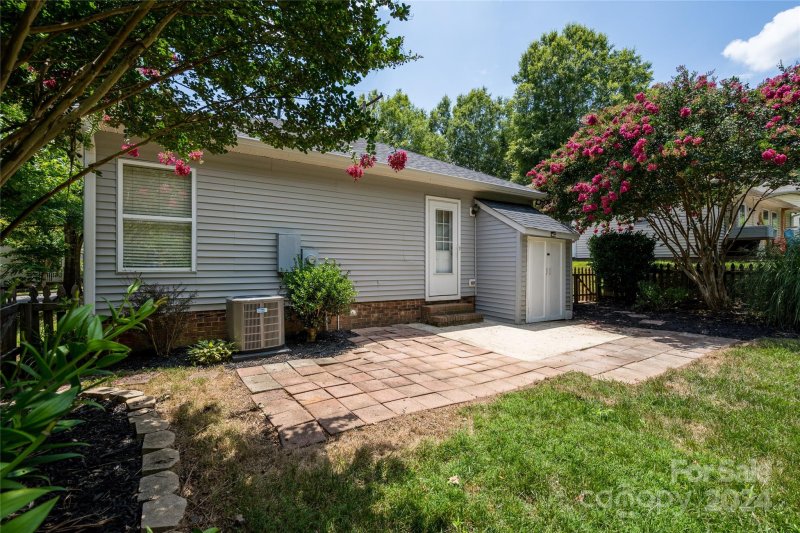 Property image 5 at 239 6th Street, Belmont, NC 28012