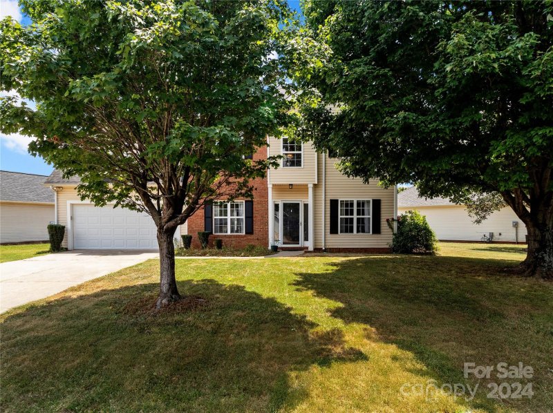 Property image 3 at 7807 Buddy Holly Road, Charlotte, NC 28216