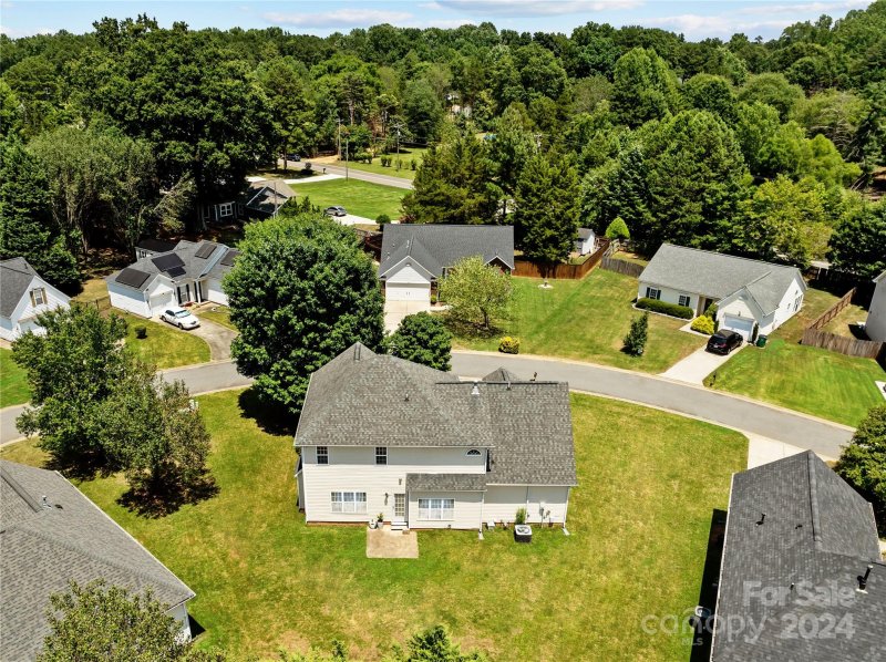 Property image 5 at 7807 Buddy Holly Road, Charlotte, NC 28216