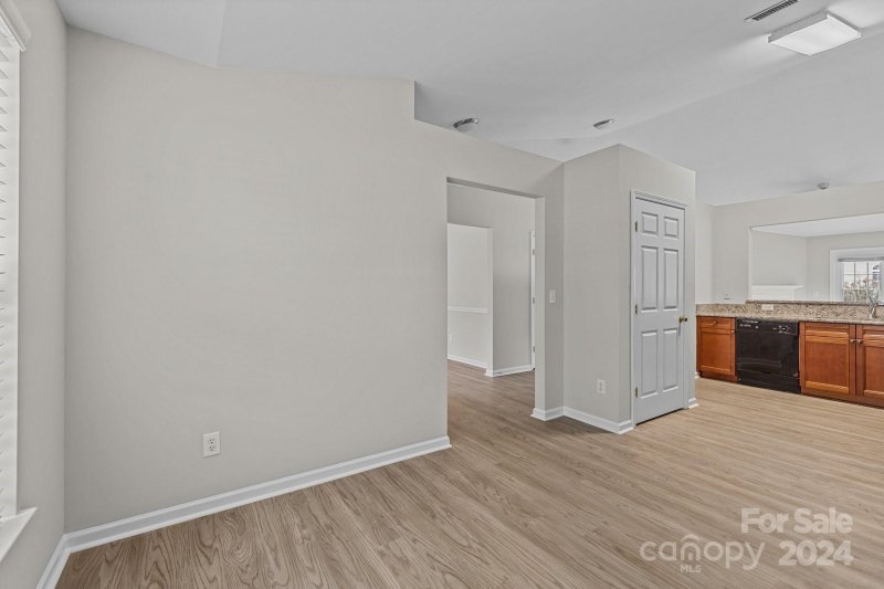 Property image 4 at 11000 Dulin Creek Boulevard, Charlotte, NC 28215