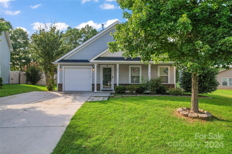 503 Sawtooth Oak Drive