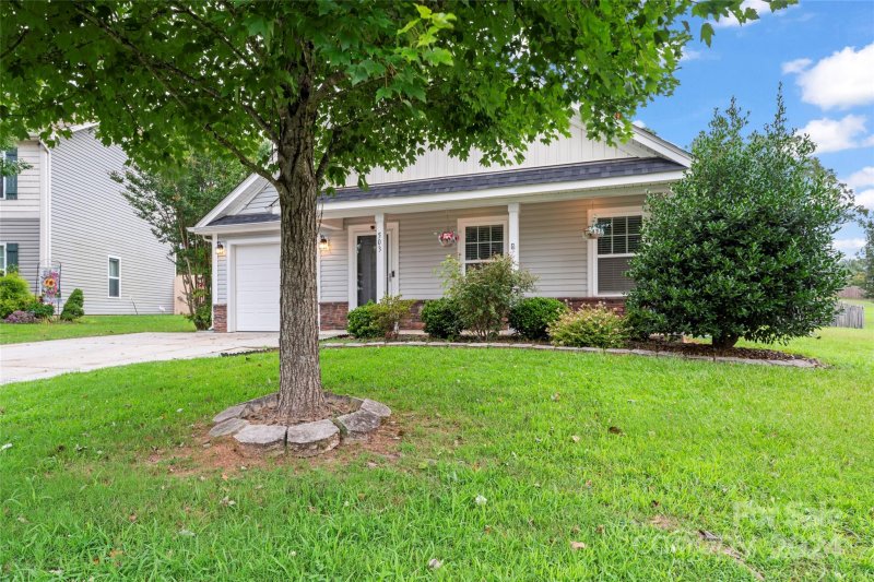 Property image 2 at 503 Sawtooth Oak Drive, Landis, NC 28088