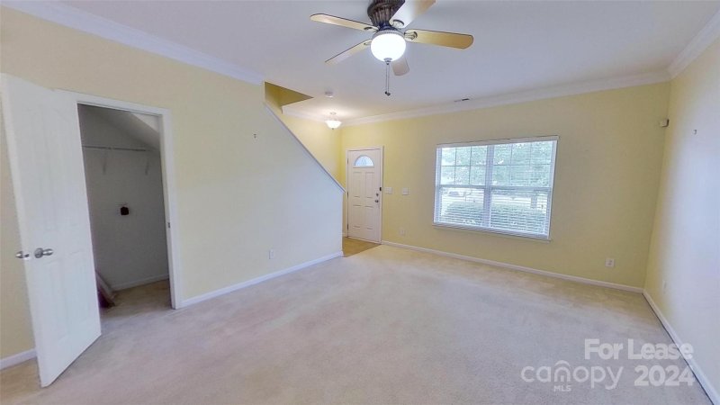 Property image 3 at 10818 Slalom Hill Road, Charlotte, NC 28278