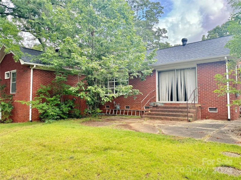 Property image 4 at 4231 Westridge Drive, Charlotte, NC 28208