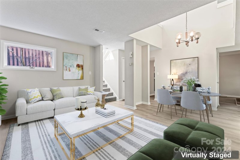 Property image 3 at 6114 Honeysuckle Lane, Charlotte, NC 28212