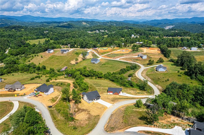 Property image 4 at 891 Morlin Acres Drive, Marshall, NC 28753