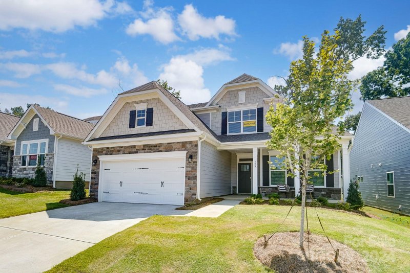 Property image 3 at 129 S Dunlavin Way, Mooresville, NC 28115