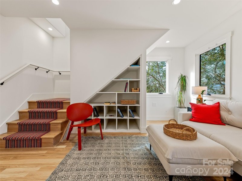 Property image 3 at 41 Fulton Street, Asheville, NC 28801