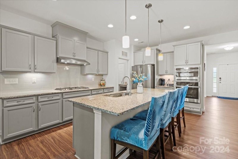 Property image 2 at 168 Caversham Drive, Mooresville, NC 28115