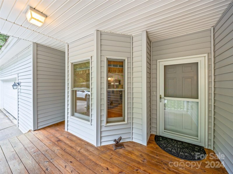 Property image 5 at 183 Fox Cross Drive, Brevard, NC 28712