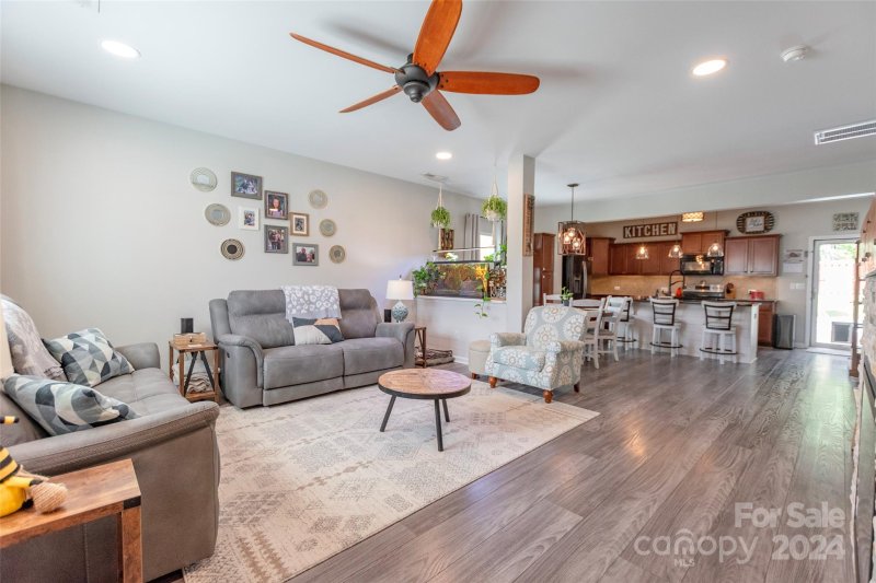 Property image 3 at 2122 Gillette Drive, Clover, SC 29710