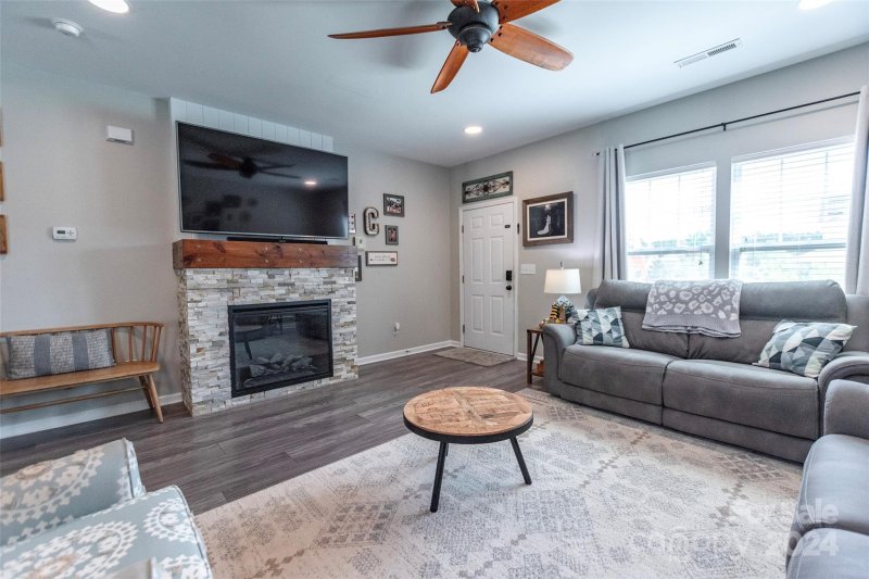 Property image 5 at 2122 Gillette Drive, Clover, SC 29710