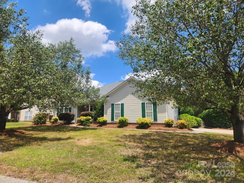 Property image 3 at 6568 Derby Lane, Concord, NC 28027