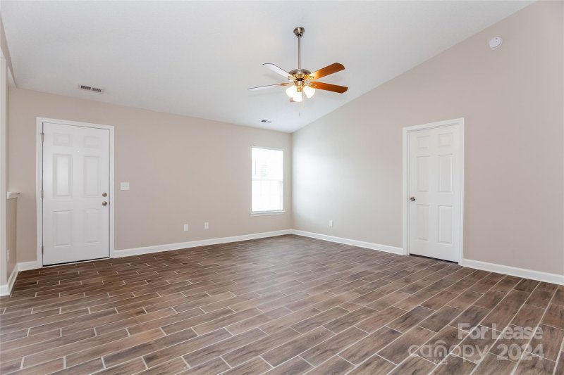 Property image 4 at 10447 Wilson Glen Drive, Charlotte, NC 28214