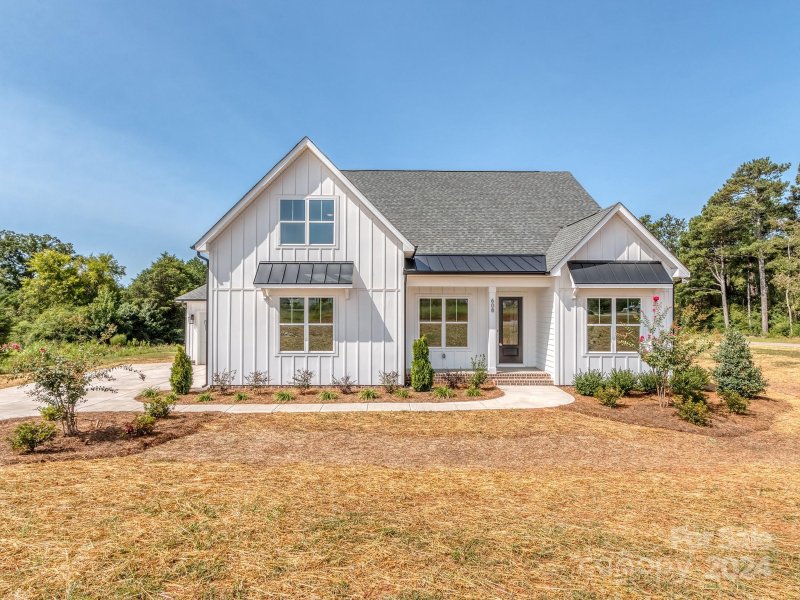 608 Plowshare Way
