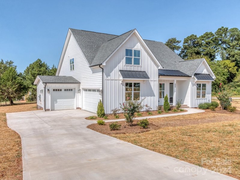 Property image 2 at 608 Plowshare Way, Clover, SC 29710