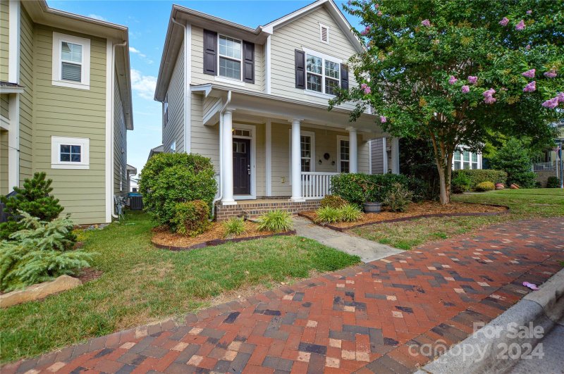 2305 Blueberry Street