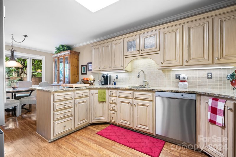 Property image 5 at 842 1st Street, Hickory, NC 28601