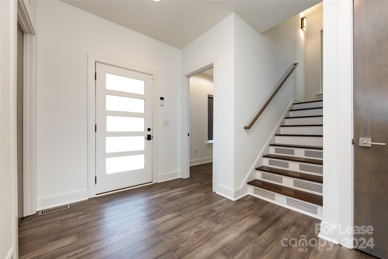 Property image 3 at 232 Flint Street, Charlotte, NC 28216