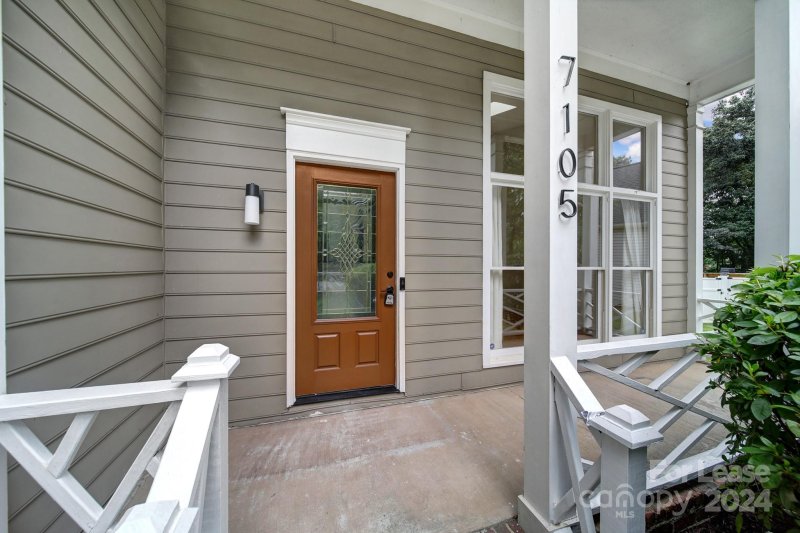 Property image 5 at 7105 Milhof Court, Charlotte, NC 28269