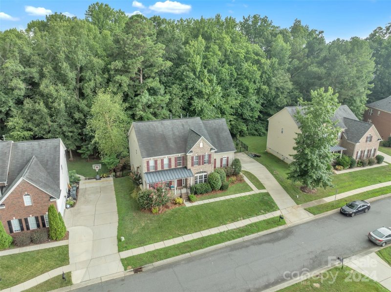 Property image 2 at 2537 Cherry Bark Oak Court, Gastonia, NC 28056