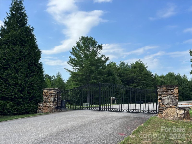 Property image 2 at 1057 Hawksbill Drive, Morganton, NC 28655