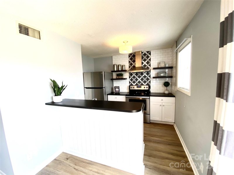 Property image 5 at 1931 Lancer Court, Gastonia, NC 28054