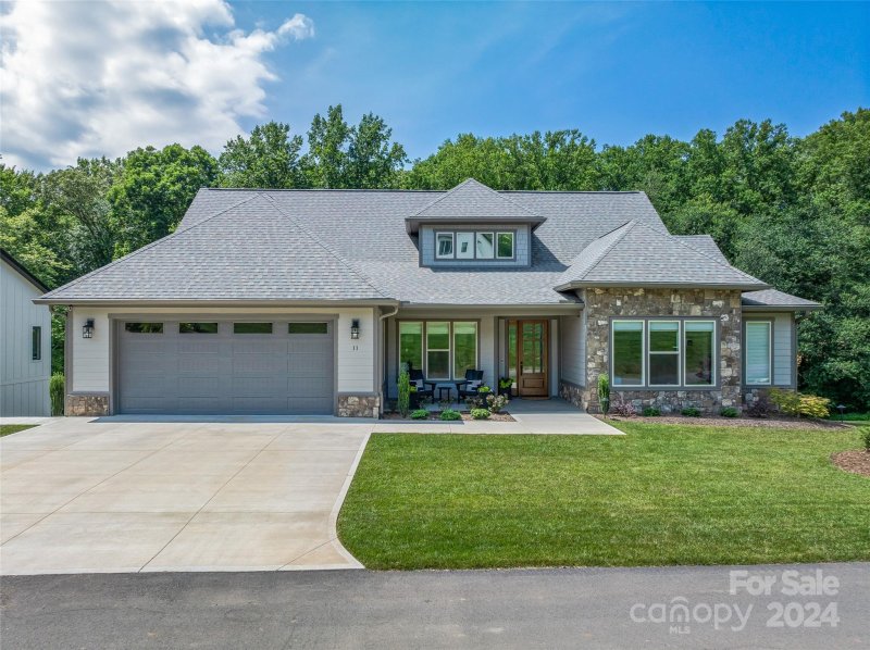 Property image 2 at 11 Sagewood Drive, Candler, NC 28715