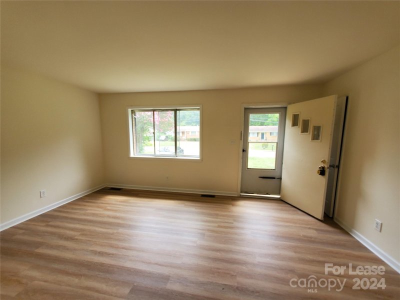 Property image 3 at 9016 Feldbank Drive, Charlotte, NC 28216