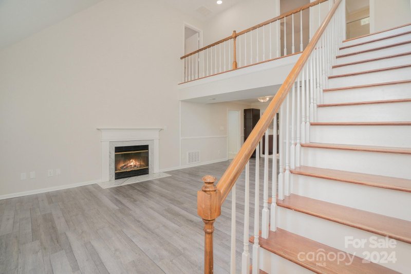 Property image 4 at 9509 Oren Thompson Road, Charlotte, NC 28213