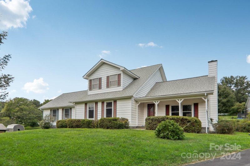 Property image 3 at 434 Case Cove Road, Candler, NC 28715